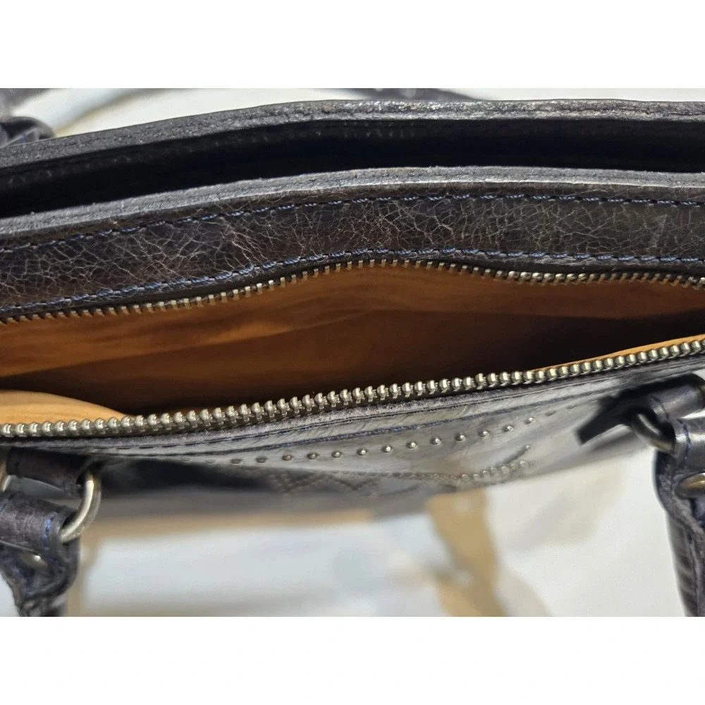 Patricia Nash Studded Distressed Glaze Calvi Satchel Black Leather Lined Zip Up